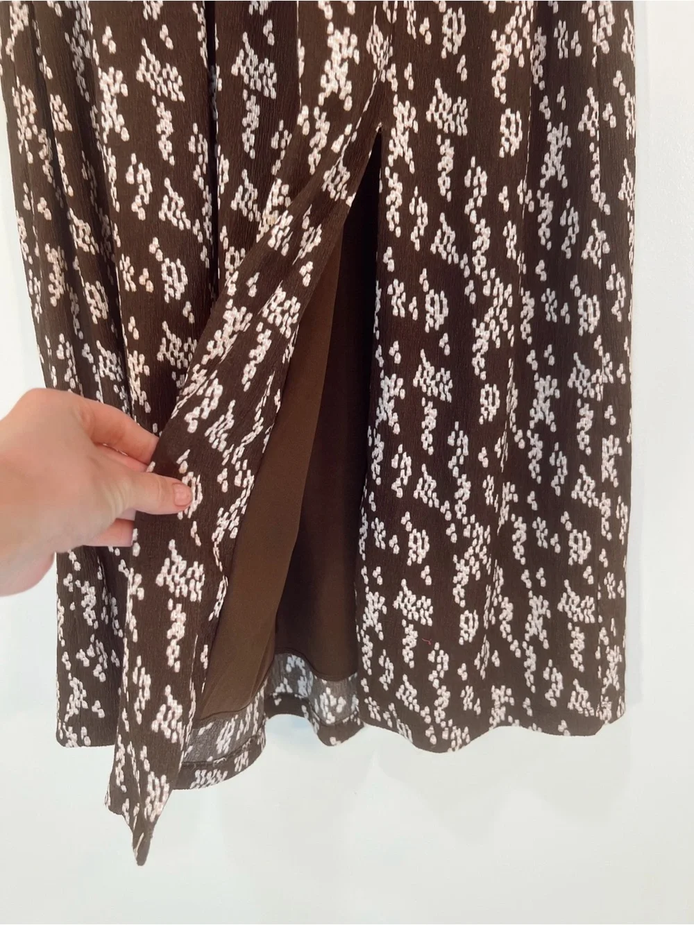 Anthropologie‎ Twist Front Midi Skirt